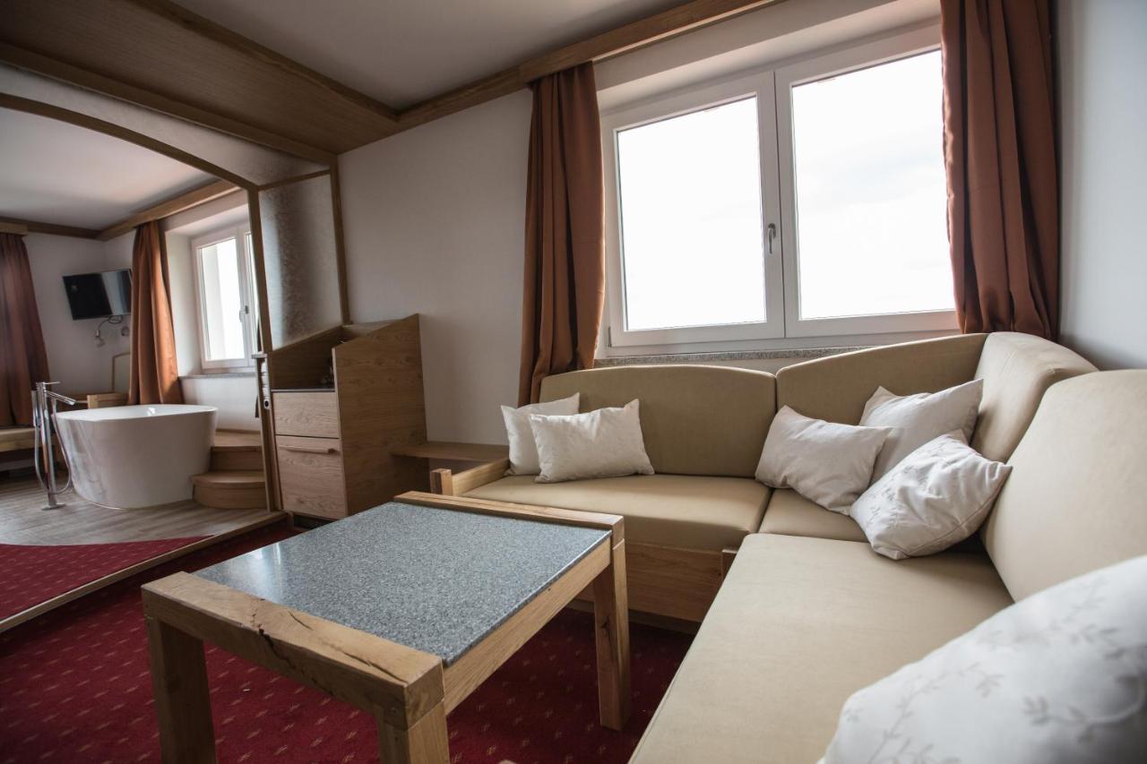 Hunderesort Waldeck - 4 Sterne Urlaub Mit Hund ฟิลิปป์ซรอยท์ ภายนอก รูปภาพ